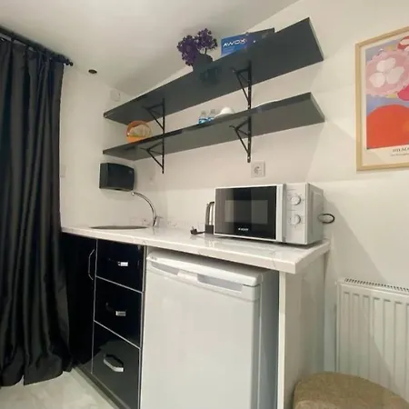 Apartment Nostalgia